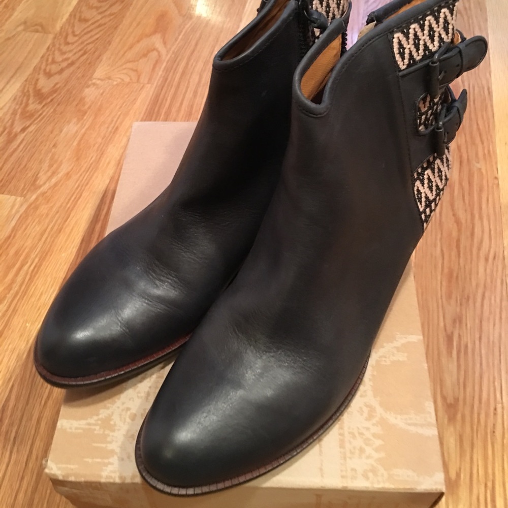 Brand new Latigo leather bootie
